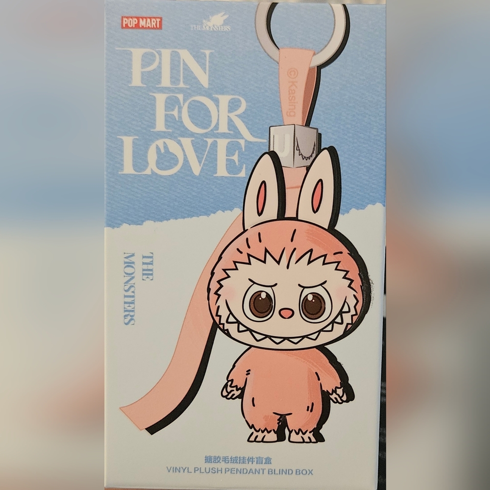 Pop Mart Pin for Love Vinyl Plush Pendant  "?" "Z" "T"